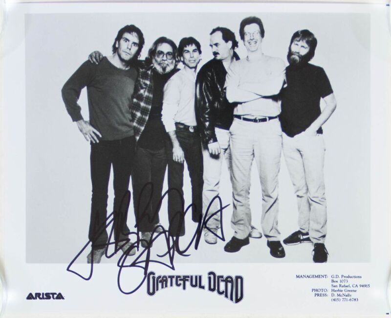 1987 Grateful Dead Arista Records Signed Jerry Garcia Promotional Photo Mint 91