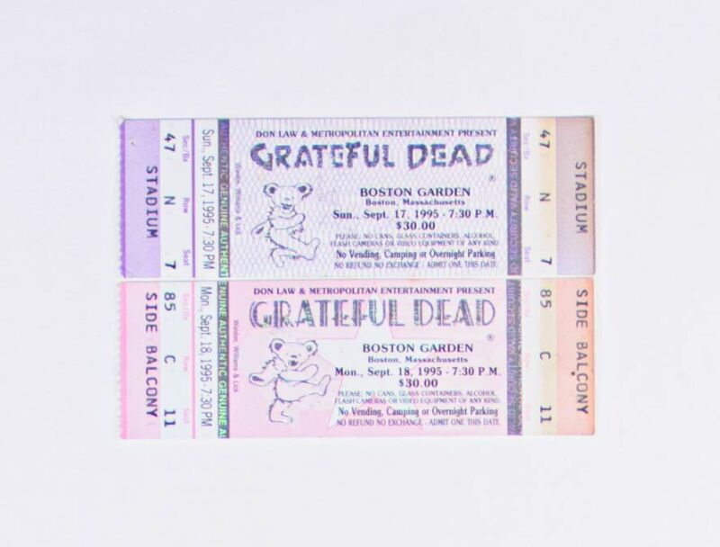 1995 Set of 2 Grateful Dead at Boston Garden Unused Tickets Near Mint 85